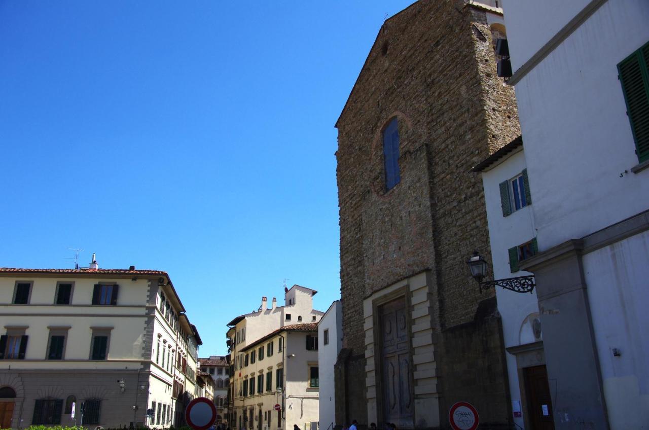 Appartamento Centro Citta Quartiere Oltrarno Con Una Camera Da Letto Floransa Dış mekan fotoğraf